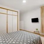 3 Bedroom Near Sta Cruz *