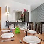 3 Bedroom Near Sta Cruz