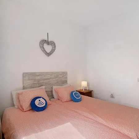 3 Bedroom Near Sta Cruz * 圣克鲁斯-德特内里费