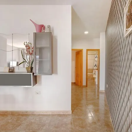 3 Bedroom Near Sta Cruz *