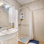 3 Bedroom Near Sta Cruz 別荘